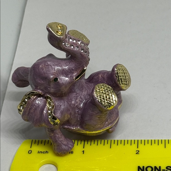 Rare Lilac Purple and Golden rhinestone Elephant secret stash trinket box - Picture 13 of 16